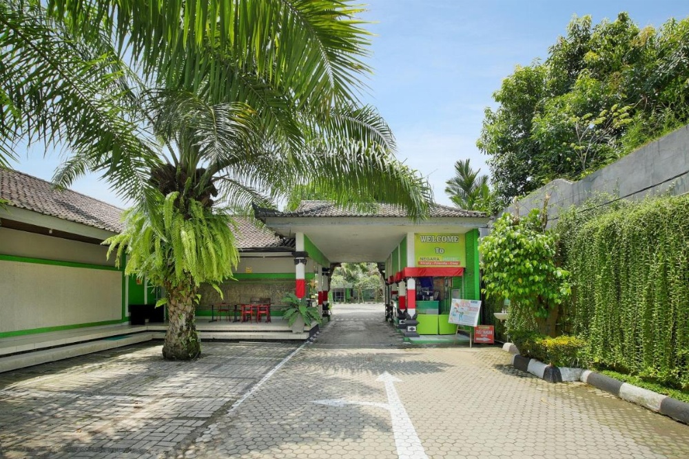 Hardys Hotel Negara Image 15