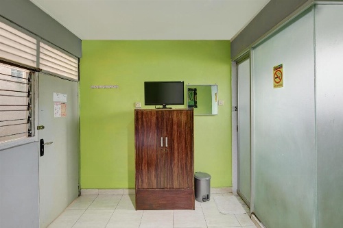 Hardys Hotel Negara image 40